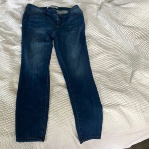 Celebrity Pink Mid Rise Skinny size 14